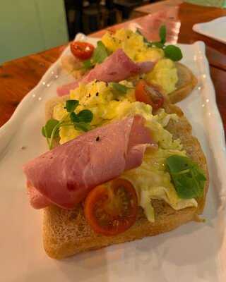 Perfil Coffee Roasters