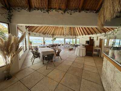 Tiki-tano Restaurante