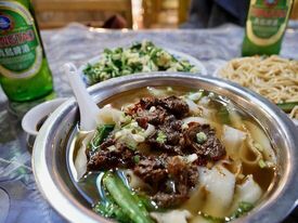 Gan's Noodle House