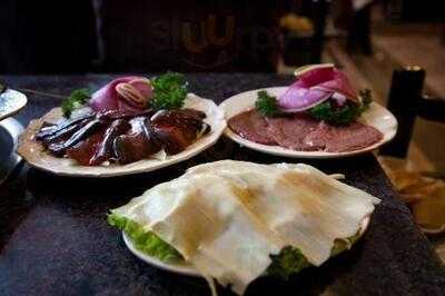 齐齐火锅(邹容广场店)