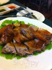 龙记烧腊饭店