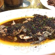 邓强饭店(乐山港店)