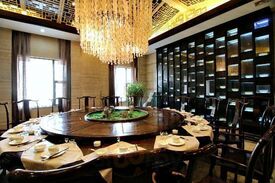 萧记三鲜烩面美食城(南阳店)