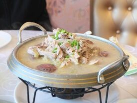 东方饺子烤鸭店