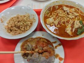 吴再添小吃店