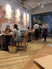 必胜客(大润发店)