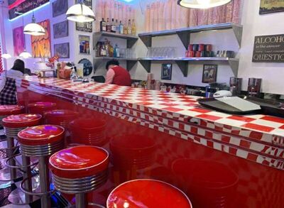 Lee's Diner