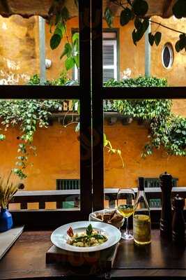 San Mateo Restaurante - Bar