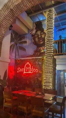 San Mateo Restaurante - Bar