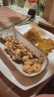 San Mateo Restaurante - Bar