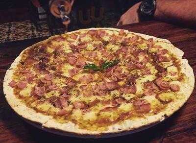 Basilica Pizzería Café