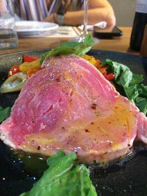 Restaurante Dino's Steakhouse