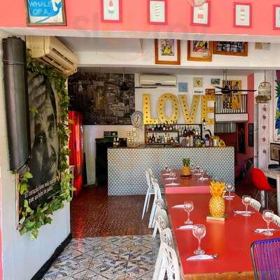 El Balcon Eat Drink Love