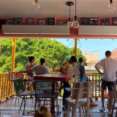 El Balcon Eat Drink Love