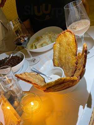 Harry Sasson Restaurant