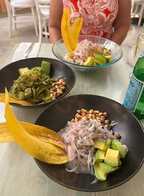 Cilantro Cevicheria