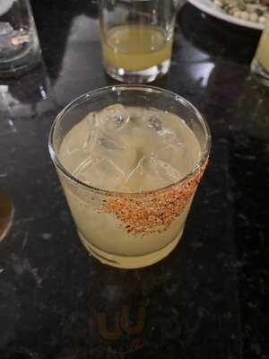 Migrante Restaurante Y Cava De Vinos