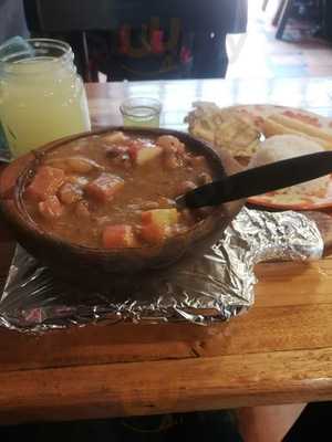 Mar Mondongos & Parrilla