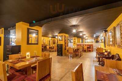 La Huaca Peruvian Food