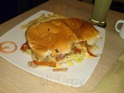 Nómada Food And Drinks