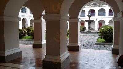 Photo 4