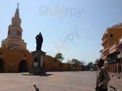 Simple Bar & Kitchen