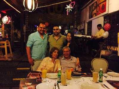 Faro El Solar Trattoria