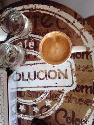 Cafe Revolucion