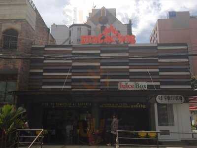 Photo 3