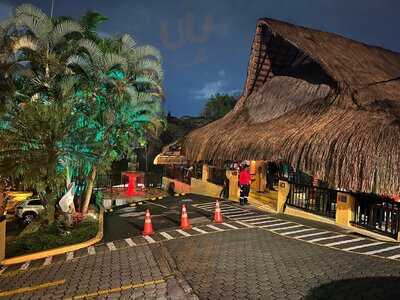 San Carbón Parrilla - Bar