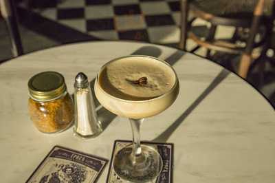 Epoca Espresso Bar - La Artilleria