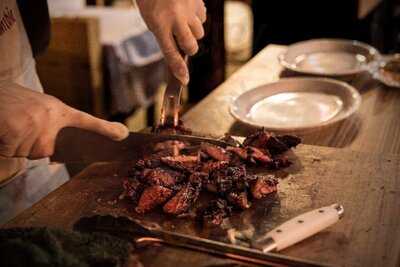 A La Uruguaya Parrillada Pizzería