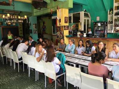 La Colonia Drink & Foods