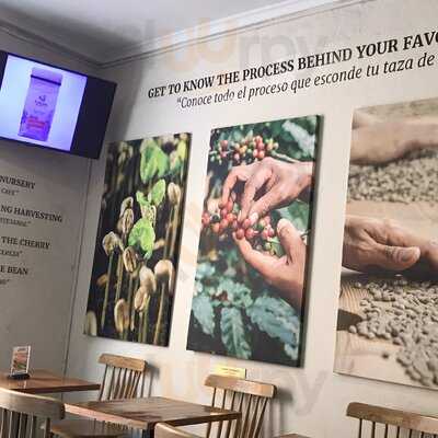 Folklore Colombian Cafe