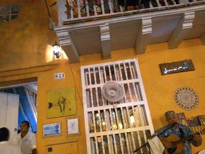 Juan Del Mar Mesa Peruana