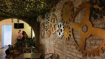 Ladivina Restaurante & Bar