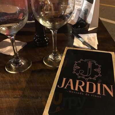 Jardín Mercado De Vinos