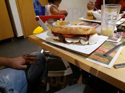 Ventolini Restaurante Pastelería Heladería