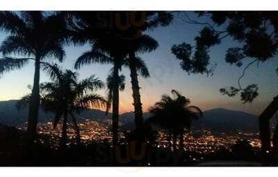 Mahalo Action Sports Cafe