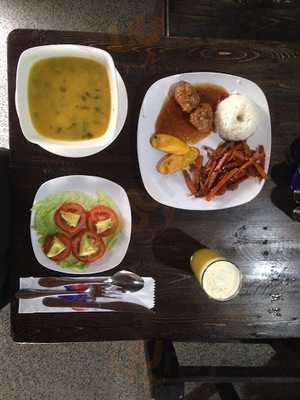 Sal & Pimienta Restaurante Pub