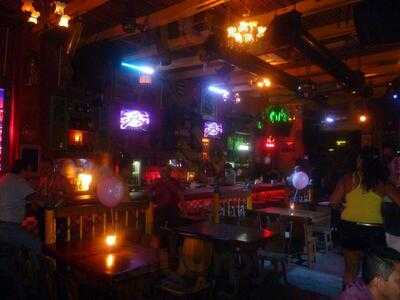 Mister Babilla By Península