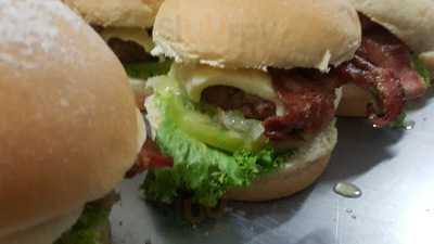 El Misterio Parrilla Bar