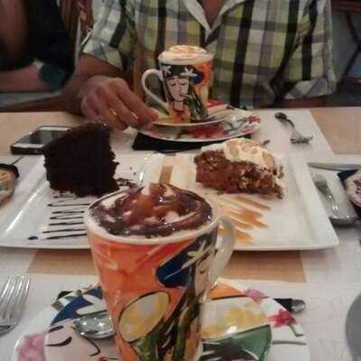 Le Jardin Café Bistro