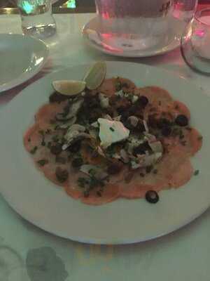 Bar-restaurante Santo Patio Show