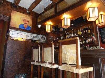 La Casa Del Habano