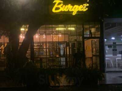 Burget - Burgers, Hotdogs & Shakes
