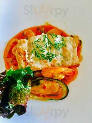 Simple Bar And Kitchen