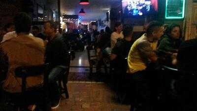 9th Avenue - Beer And Food