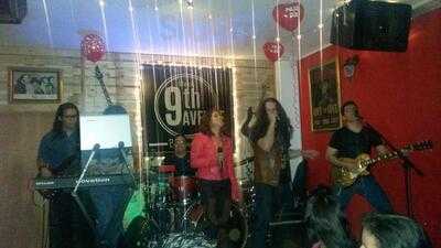 9th Avenue - Beer And Food