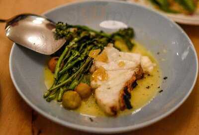 Sambombi Bistró Local